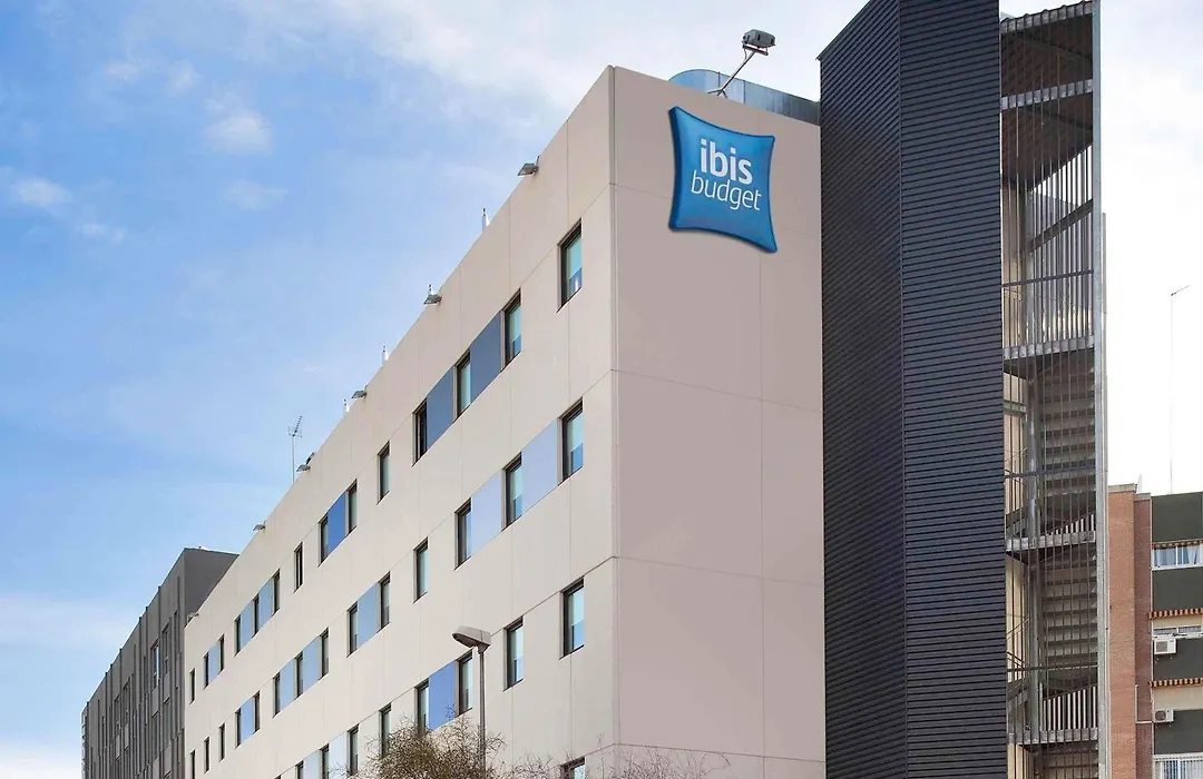 Ibis Budget Malaga Centro-1
